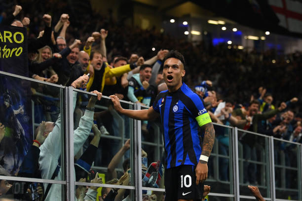 点对决中 点对决中