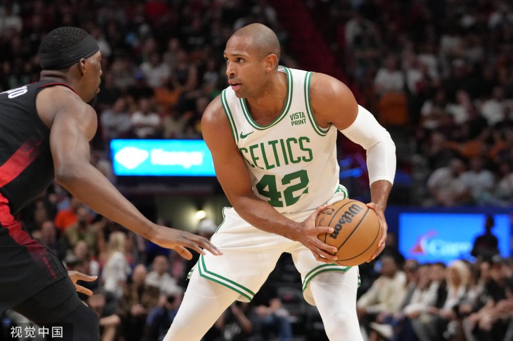 茵场上熠熠 茵场上熠熠